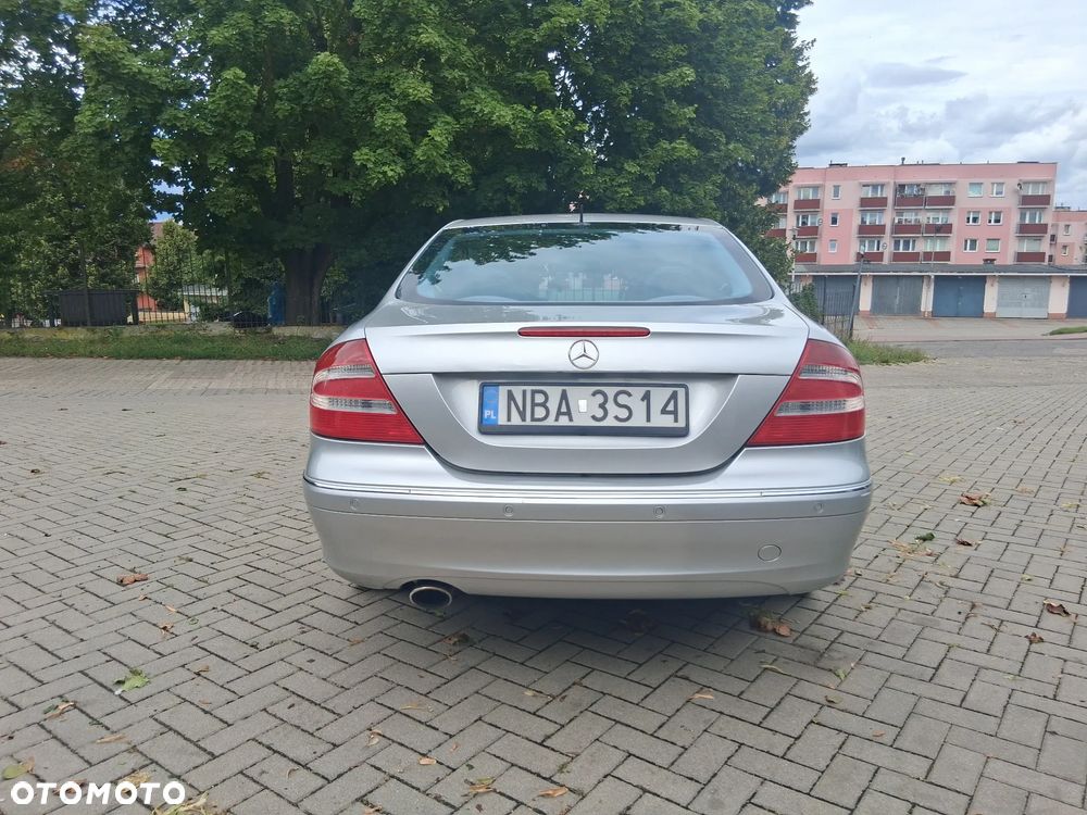 Mercedes-Benz CLK 320 - 2