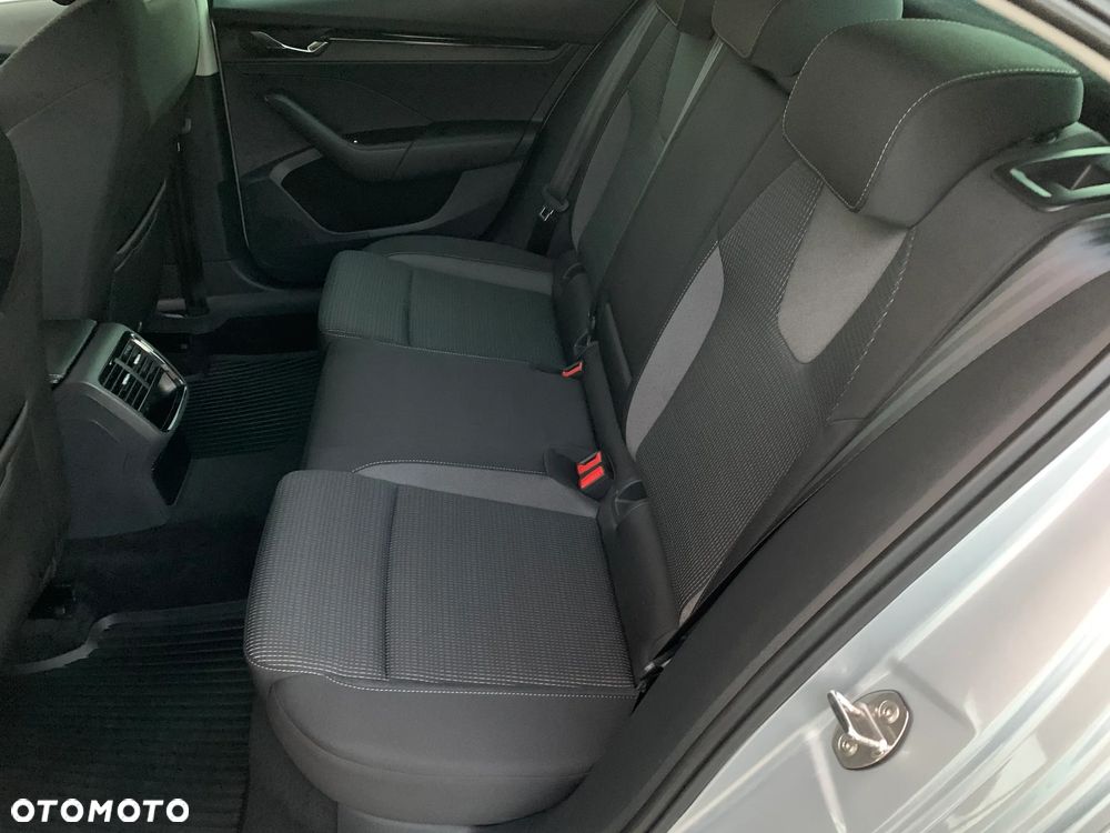Skoda Octavia 1.5 TSI ACT Ambition - 16
