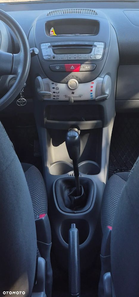 Toyota Aygo - 9