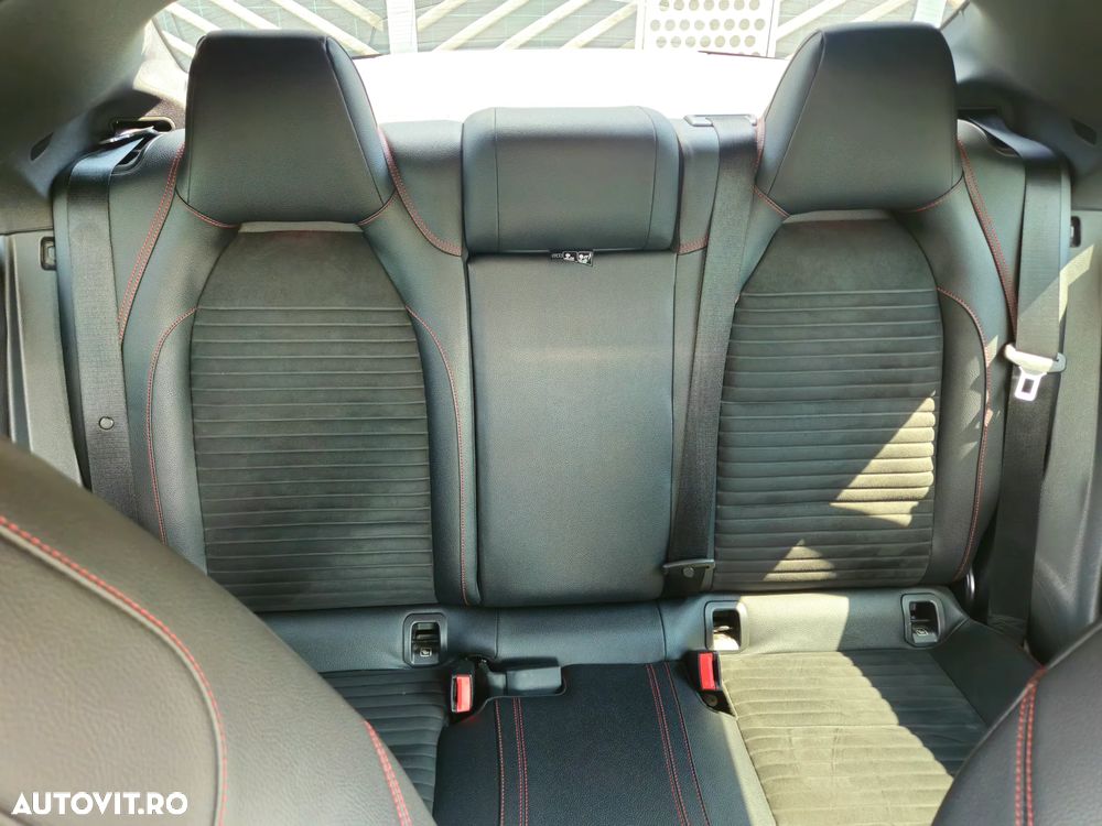 Mercedes-Benz CLA - 15