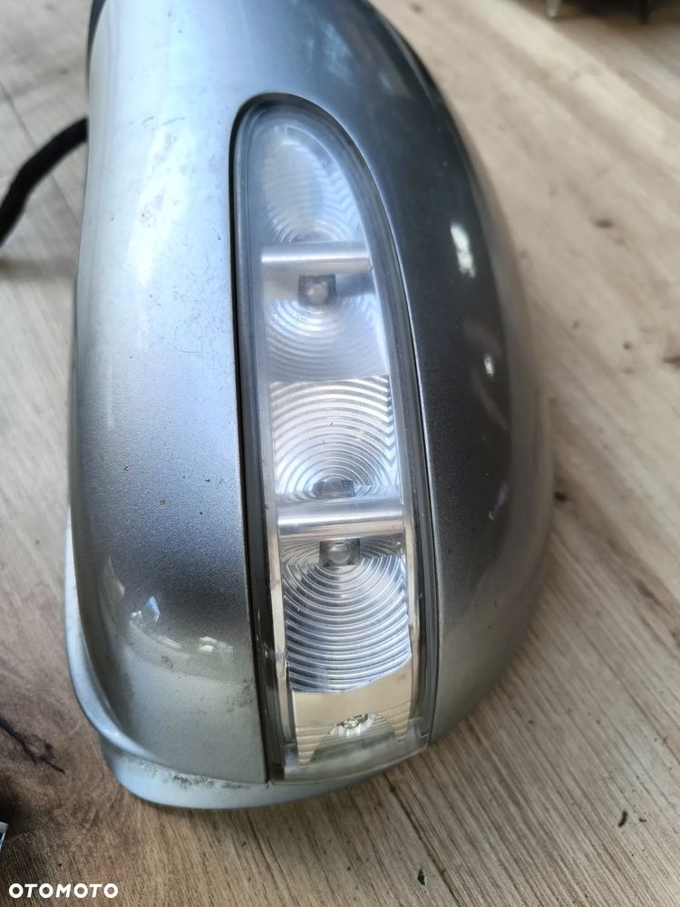 MERCEDES ML W164 LUSTERKO LEWE 775 ELE SKŁADANE 16 pinów EU - 4