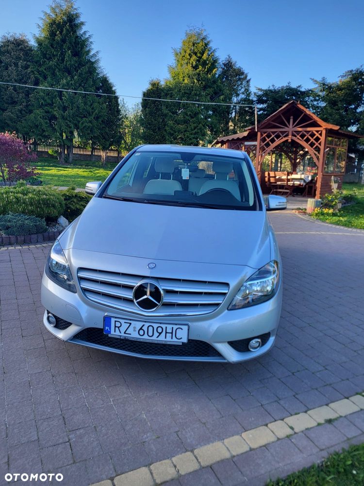 Mercedes-Benz Klasa B 200 (BlueEFFICIENCY) 7G-DCT - 3