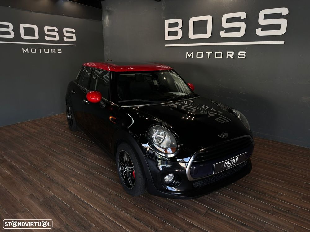 MINI 5 Portas Cooper D - 8