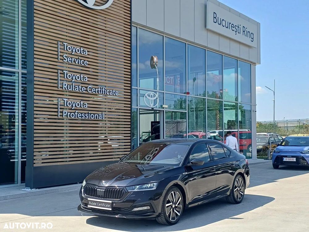 Skoda Octavia 2.0 TDI DSG 4X4 Sportline - 2