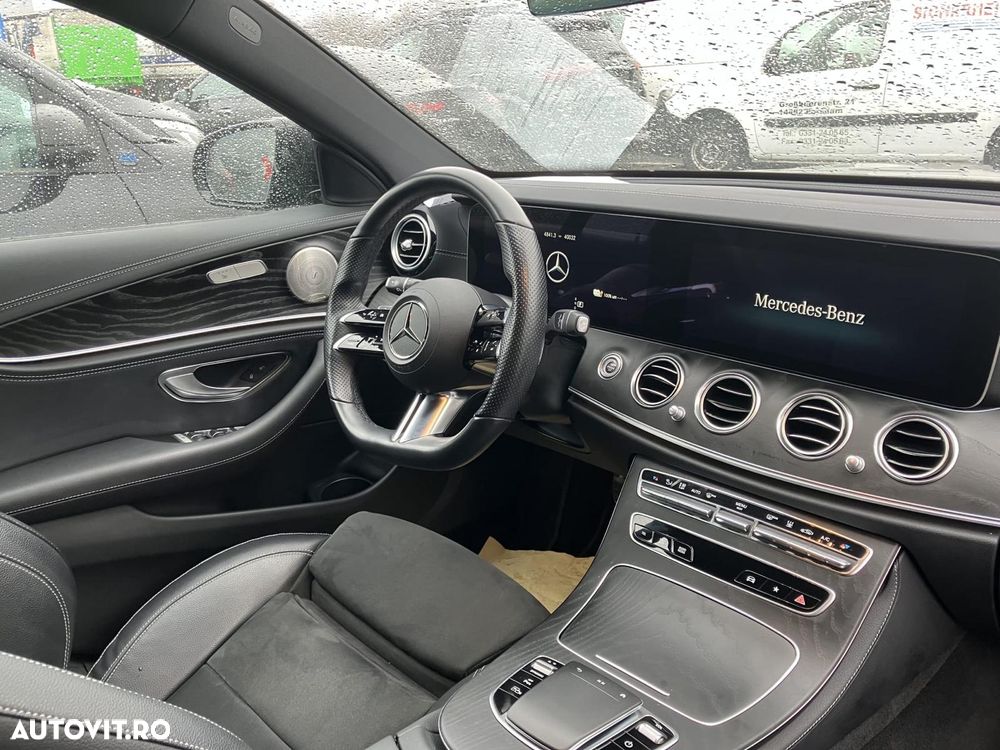 Mercedes-Benz E 300 de 4Matic 9G-TRONIC AMG Line - 6