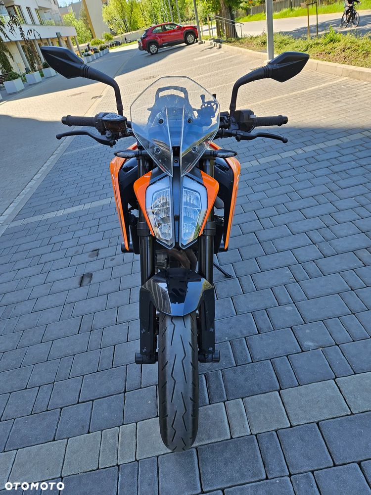 KTM Duke 790 - 18