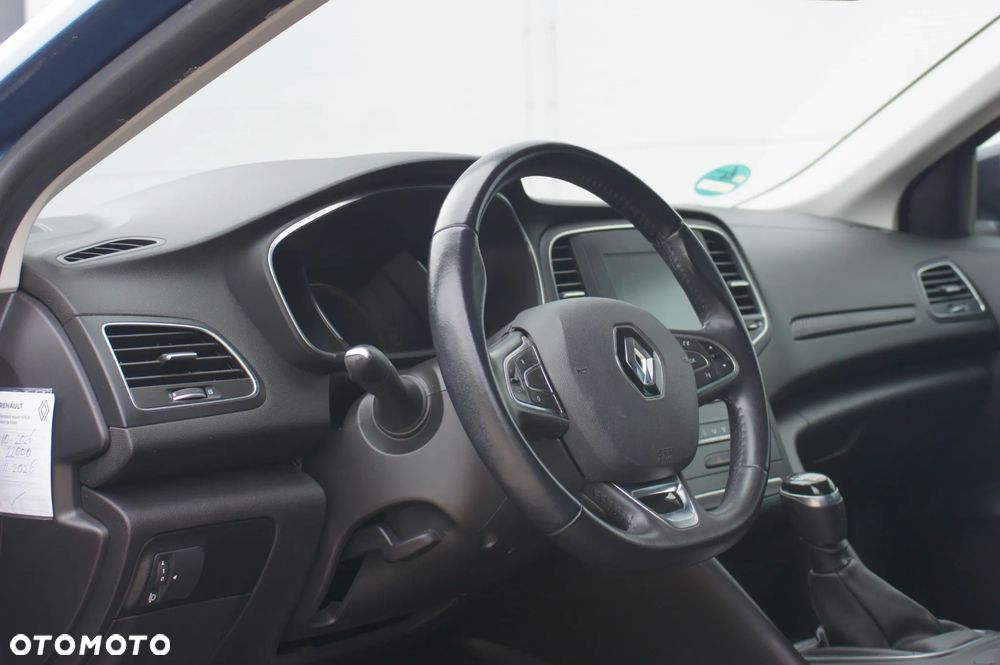 Renault Megane ENERGY TCe 130 Start & Stop LIMITED - 23