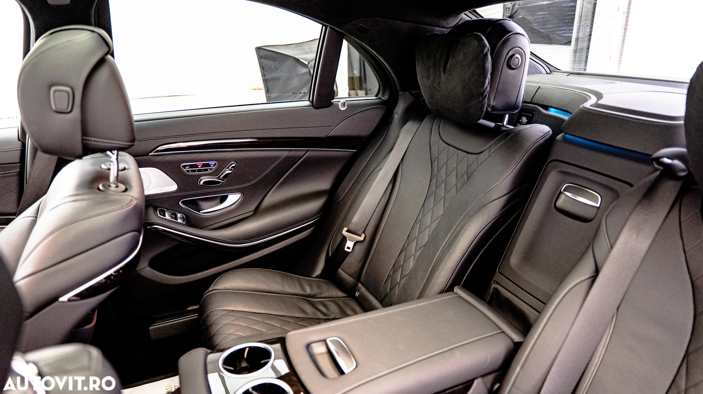 Mercedes-Benz S 400 d 4Matic 9G-TRONIC - 17
