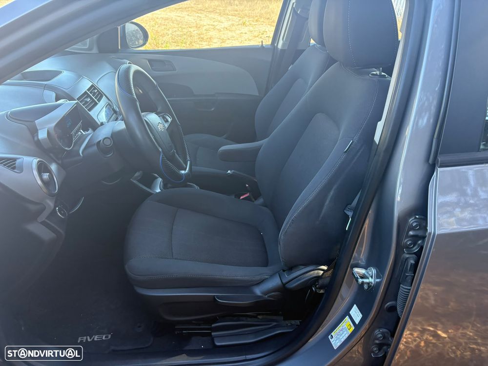 Chevrolet Aveo 1.2 LT - 3