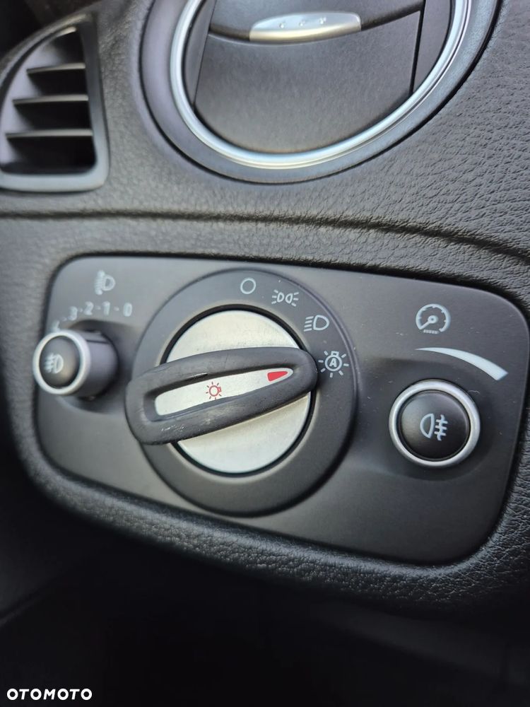 Ford S-Max 2.0 TDCi DPF Titanium - 19