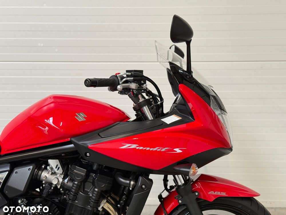 Suzuki Bandit - 11