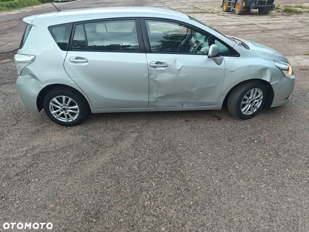 Toyota Verso 2.0 D-4D Edition - 3