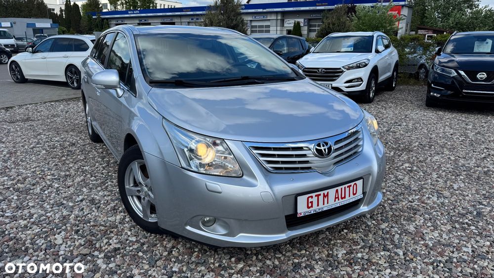 Toyota Avensis 1.8 Sol NAVI - 21