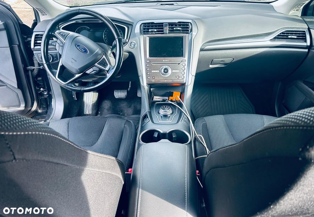 Ford Mondeo 2.0 EcoBlue Titanium - 12