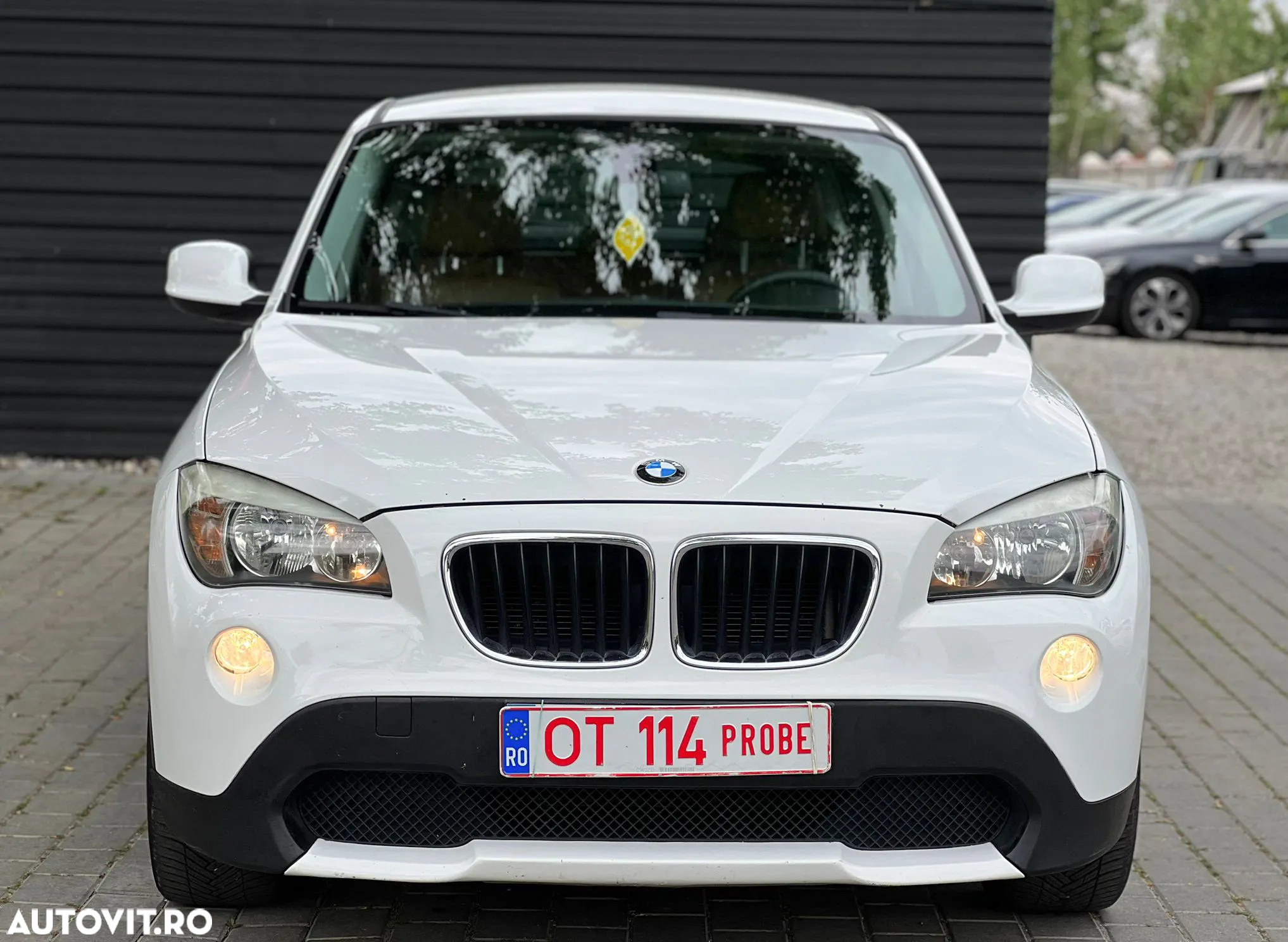 BMW X1 sDrive18d xLine - 11