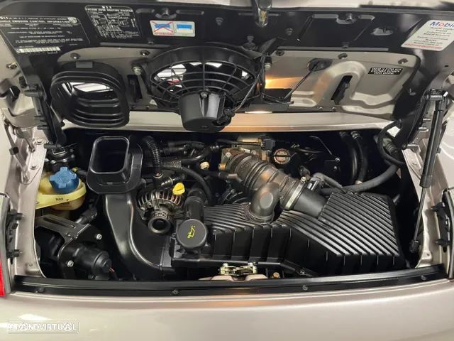 Porsche 911 (996) - 20