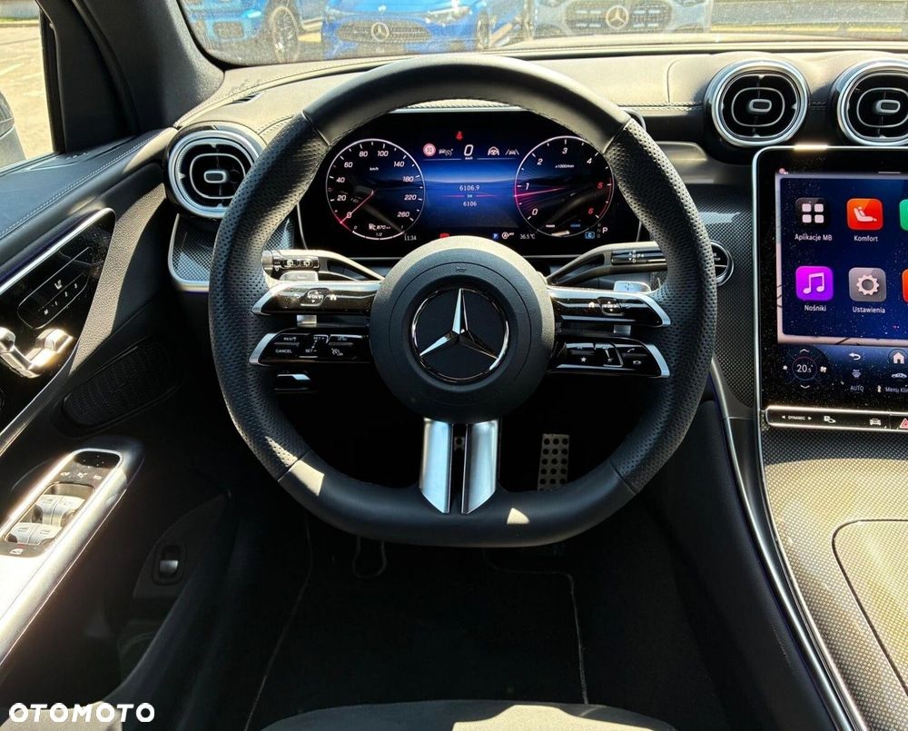 Mercedes-Benz GLC - 9