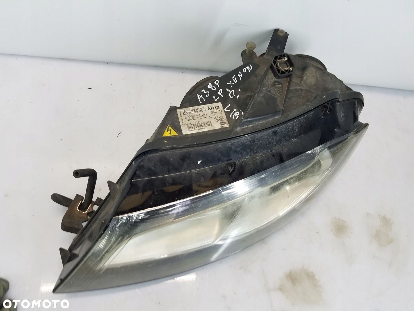 LAMPA PRZÓD AUDI A3 8P LIFT BI XENON - 13