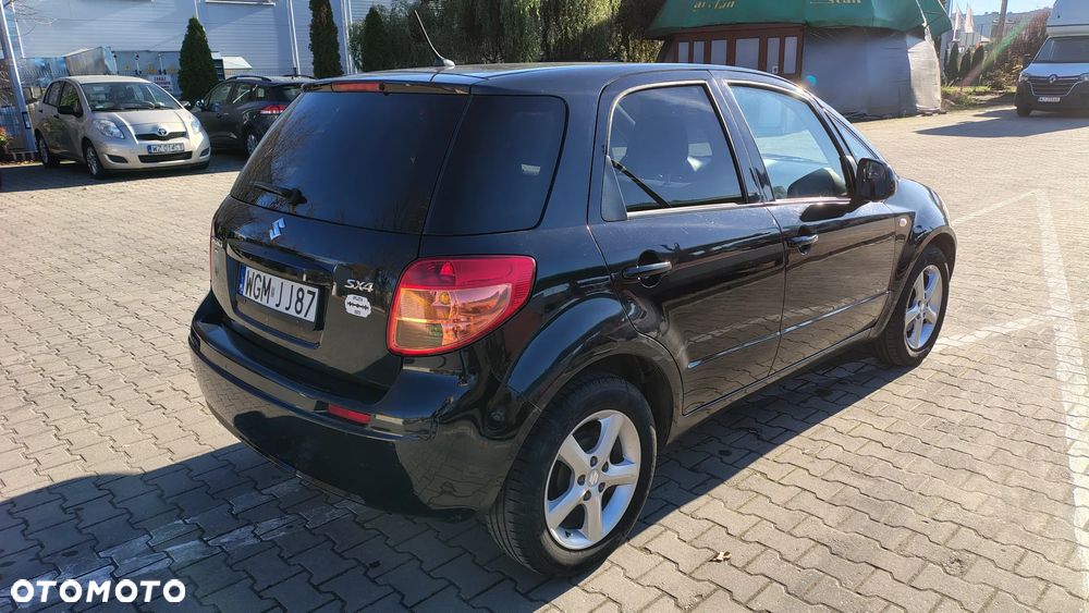 Suzuki SX4 - 17