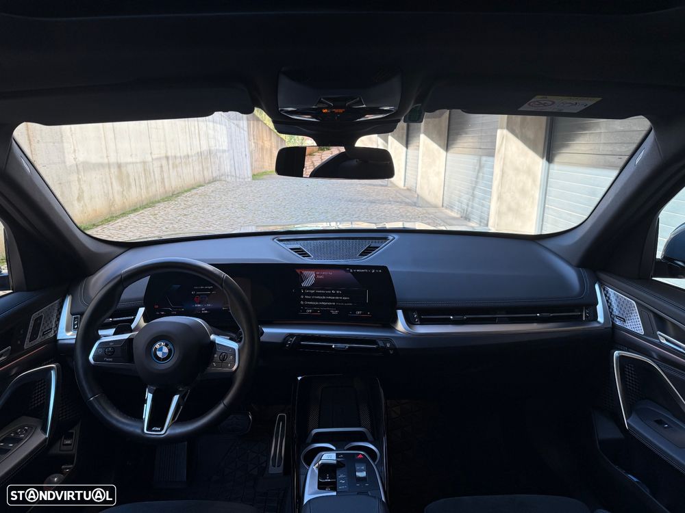 BMW iX1 xDrive30 Pack Desportivo M Pro - 14