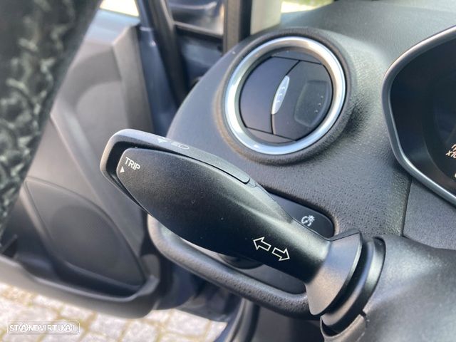 Ford Fiesta 1.5 TDCi Titanium - 14