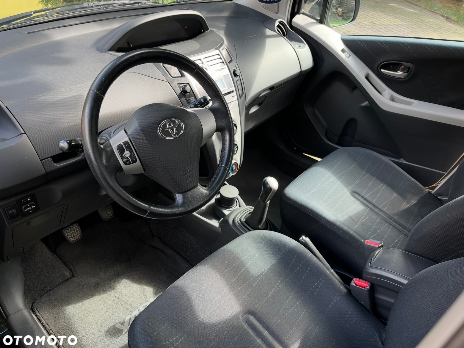 Toyota Yaris - 9