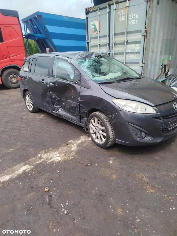 Mazda 5 na części - 3