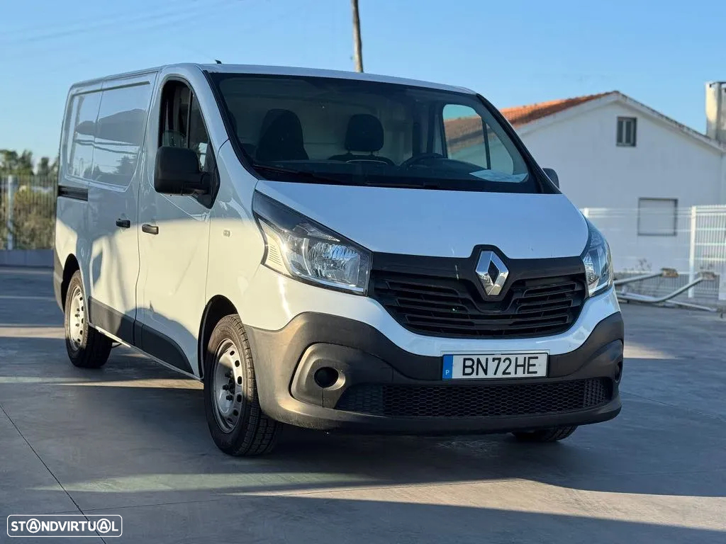 Renault trafic - 3