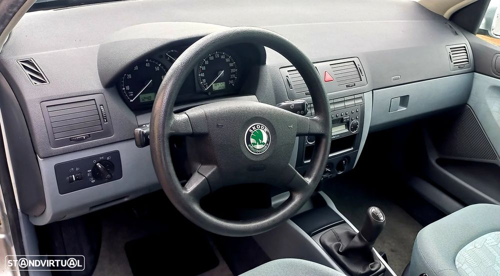 Skoda Fabia Break 1.4 Comfort AR4 - 11