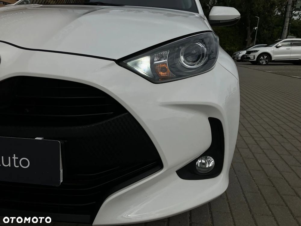 Toyota Yaris 1.0 Comfort - 11