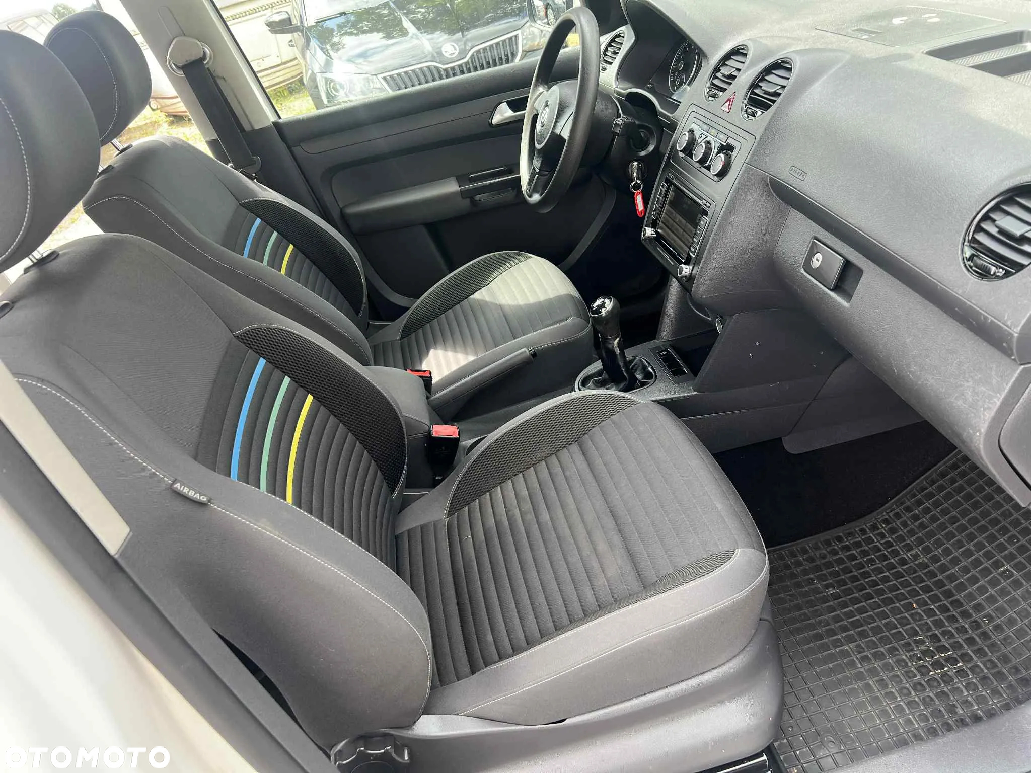 Volkswagen Caddy - 13