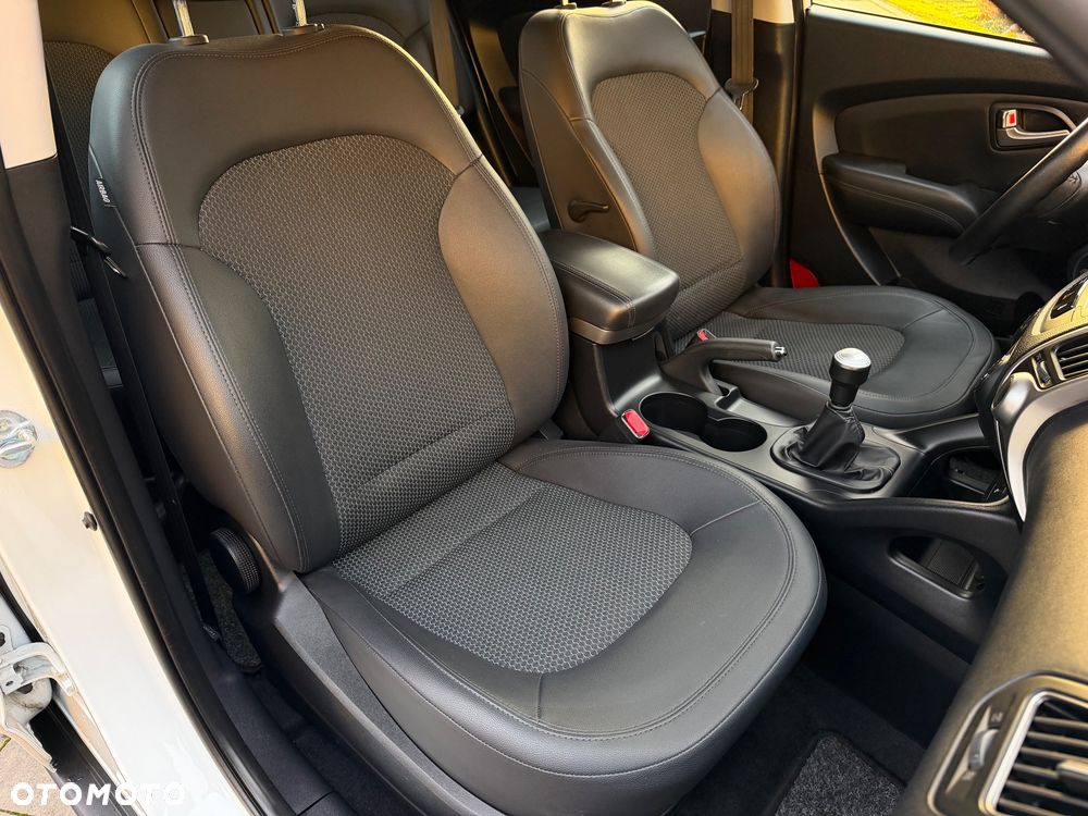 Hyundai ix35 2.0 Premium 2WD - 36