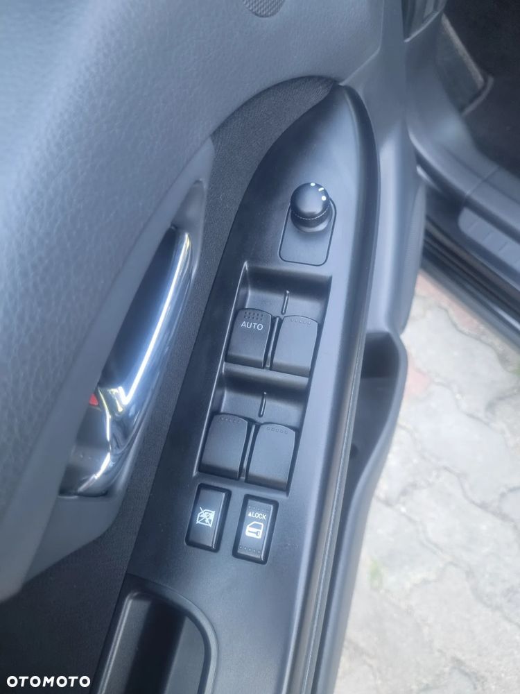 Suzuki SX4 1.6 Comfort - 32