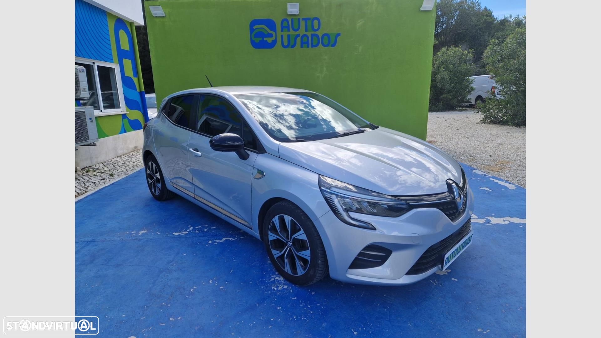 Renault Clio 1.0 TCe Limited Bi-Fuel - 3