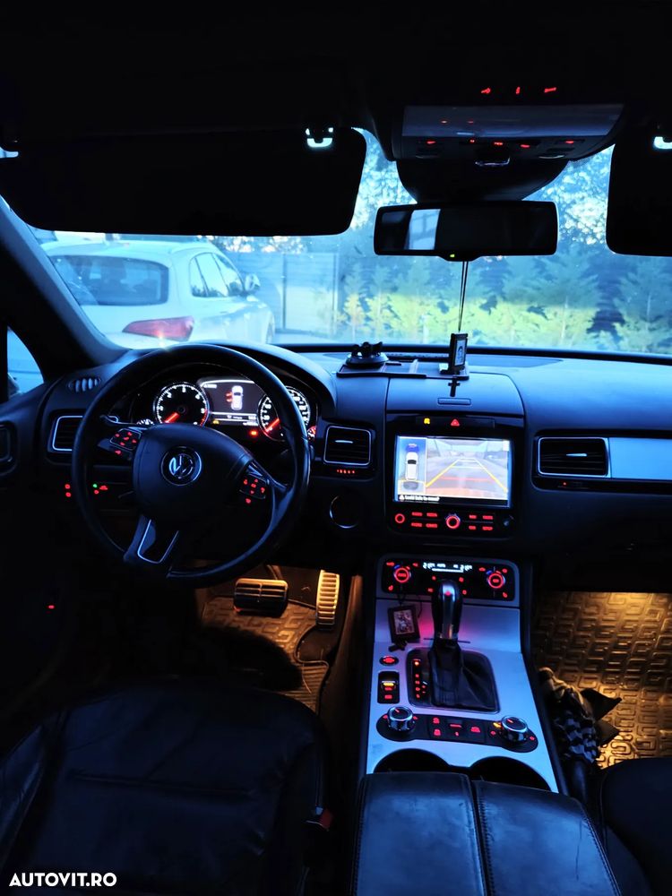 Volkswagen Touareg 3.0 V6 TDI BMT - 15