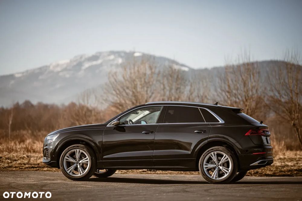 Audi Q8 55 TFSI quattro tiptronic - 5