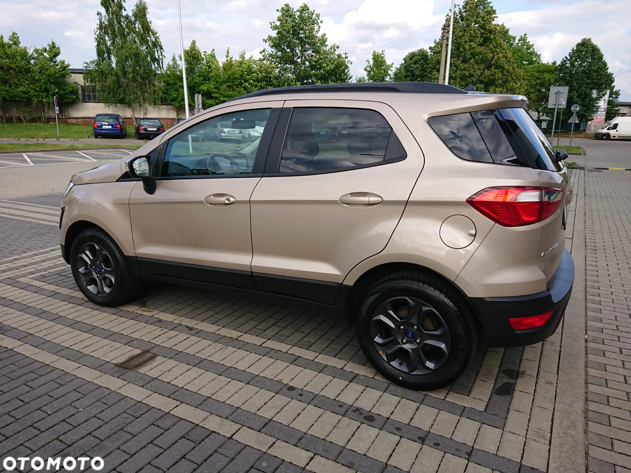 Ford EcoSport 1.0 EcoBoost TITANIUM - 12