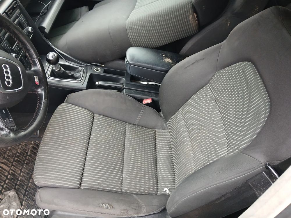 AUDI A4 B7 S LINE LZ5C AVANT fotel fotele kanapa deska kokpit podsufitka boczek boczki klamka - 7