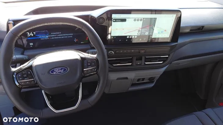 Ford Transit E-Custom - 8