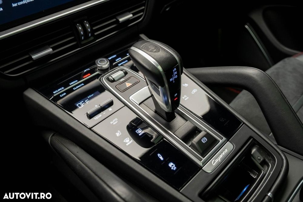 Porsche Cayenne GTS Tiptronic S - 17