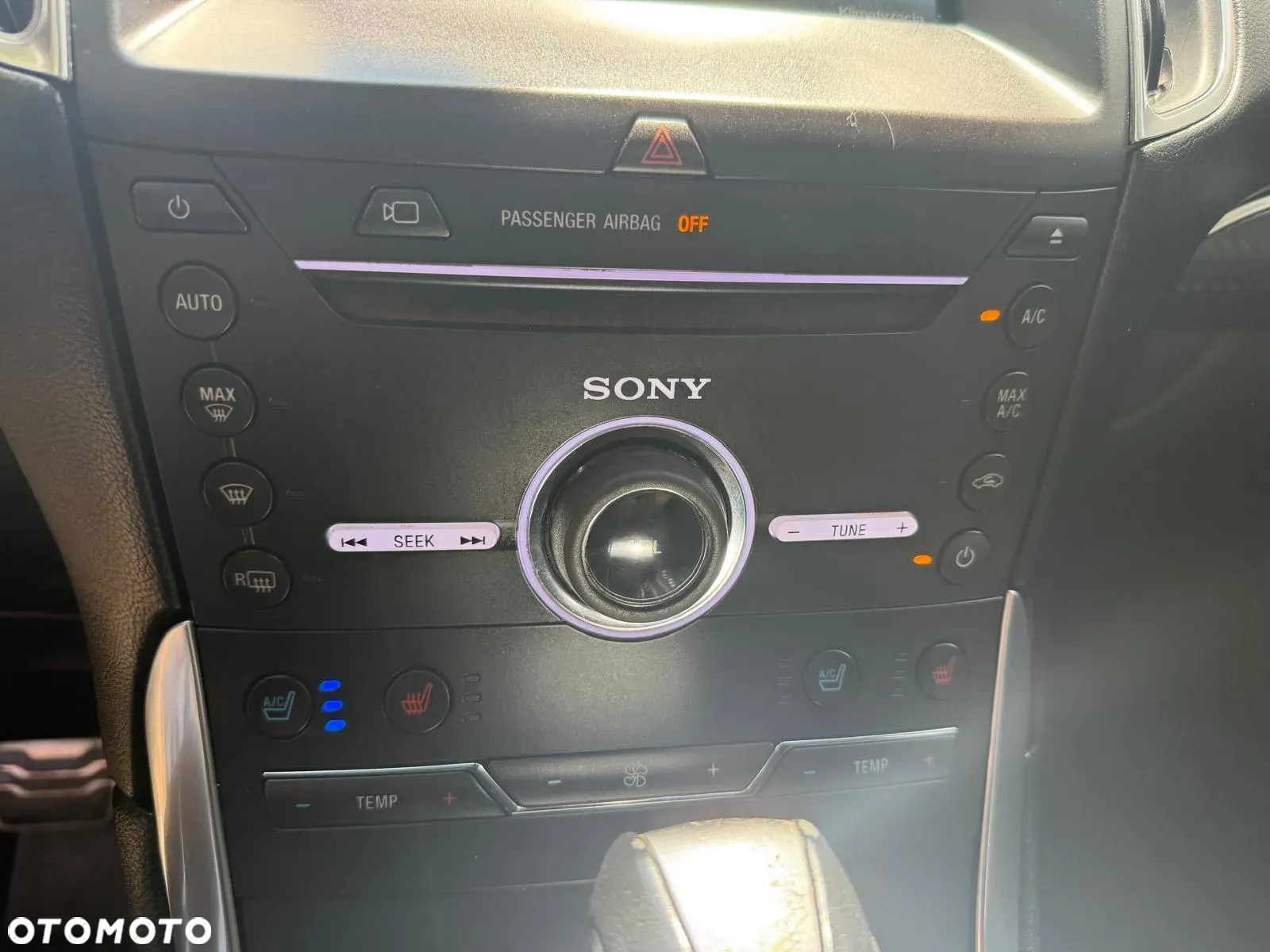 Ford Edge - 4