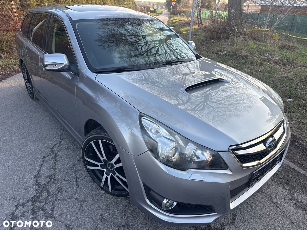 Subaru Legacy 2.5i GT - 18