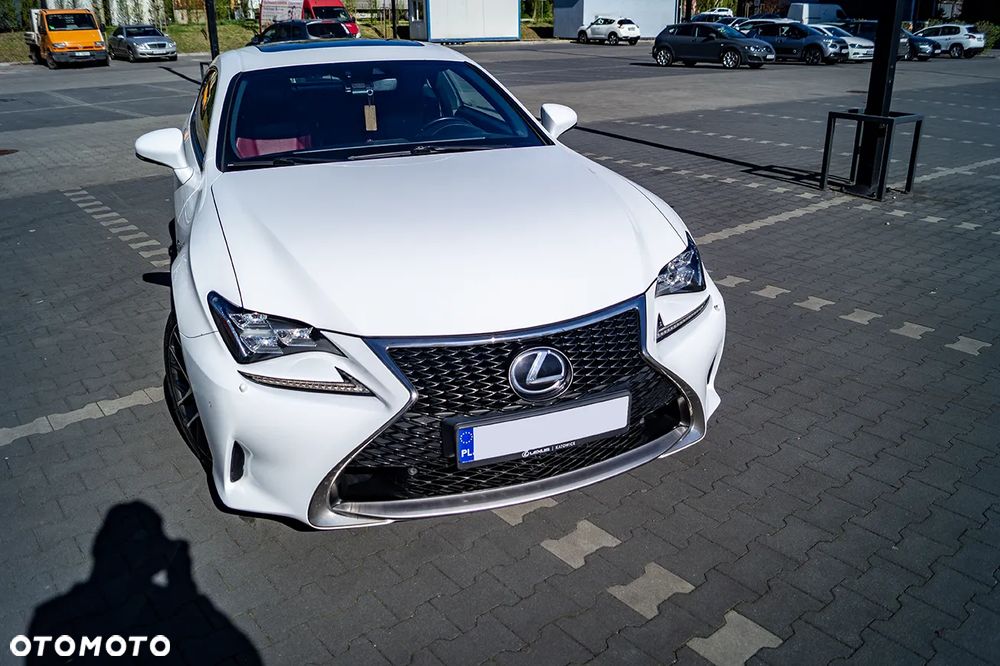 Lexus RC 200t / 300 F Sport - 6