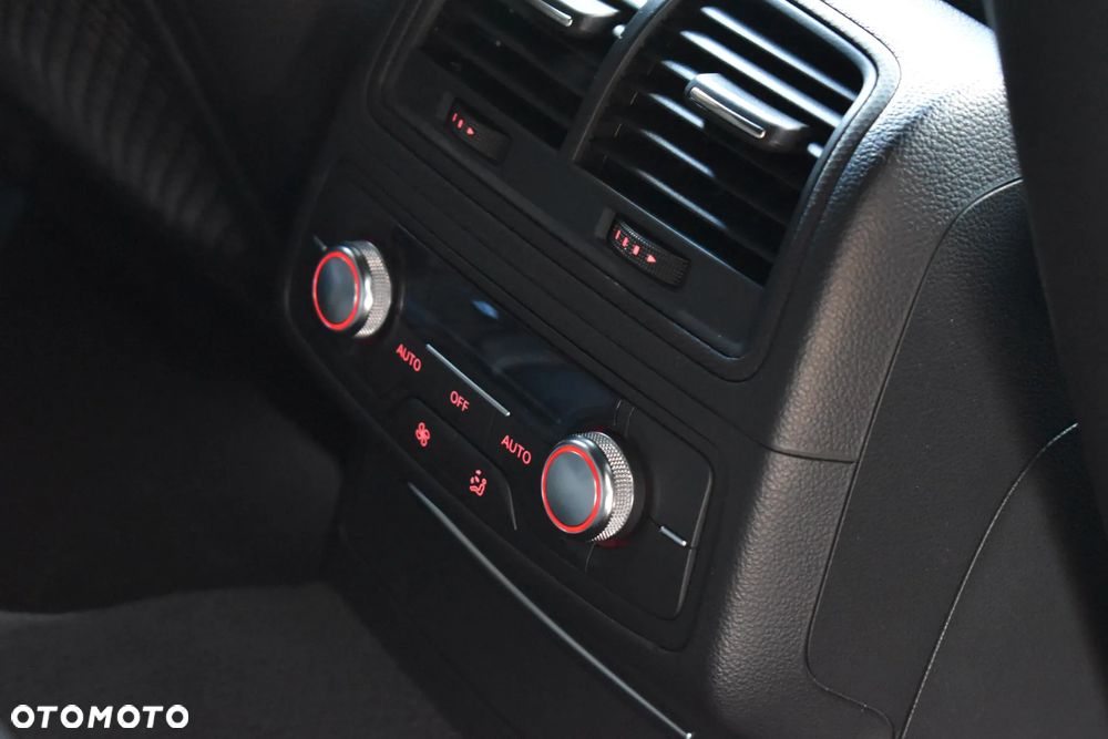 Audi A6 Avant 3.0 TDI DPF multitronic sport selection - 26