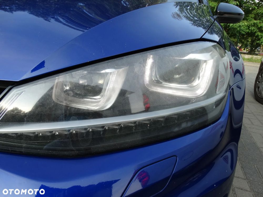 Volkswagen Golf - 18