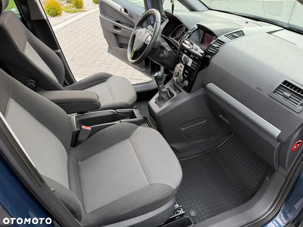 Opel Zafira 1.7 CDTI - 18