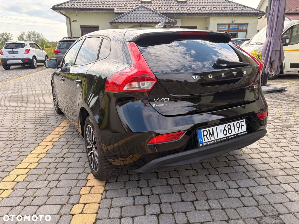 Volvo V40 T2 RDesign - 4