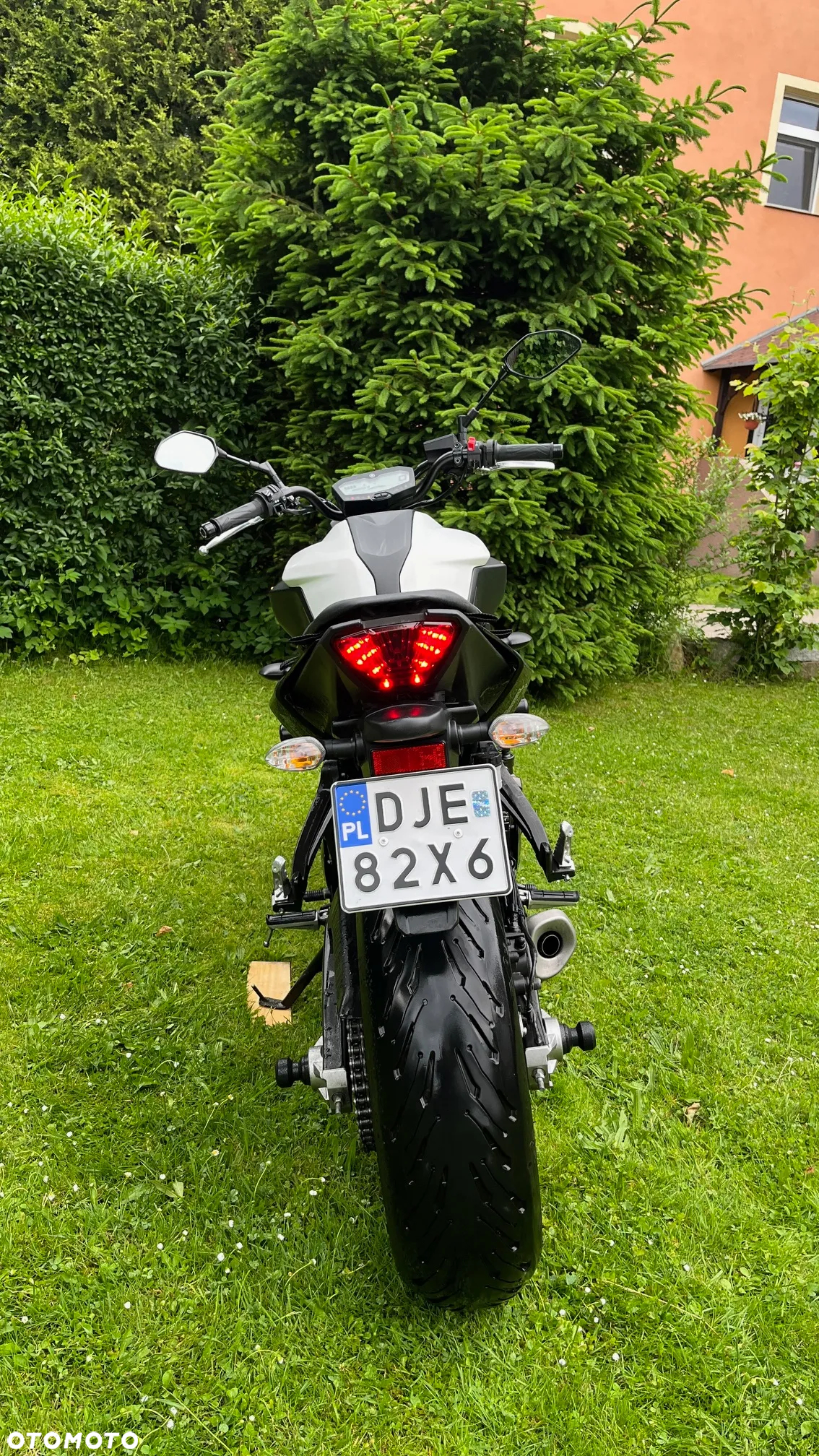 Yamaha MT - 9