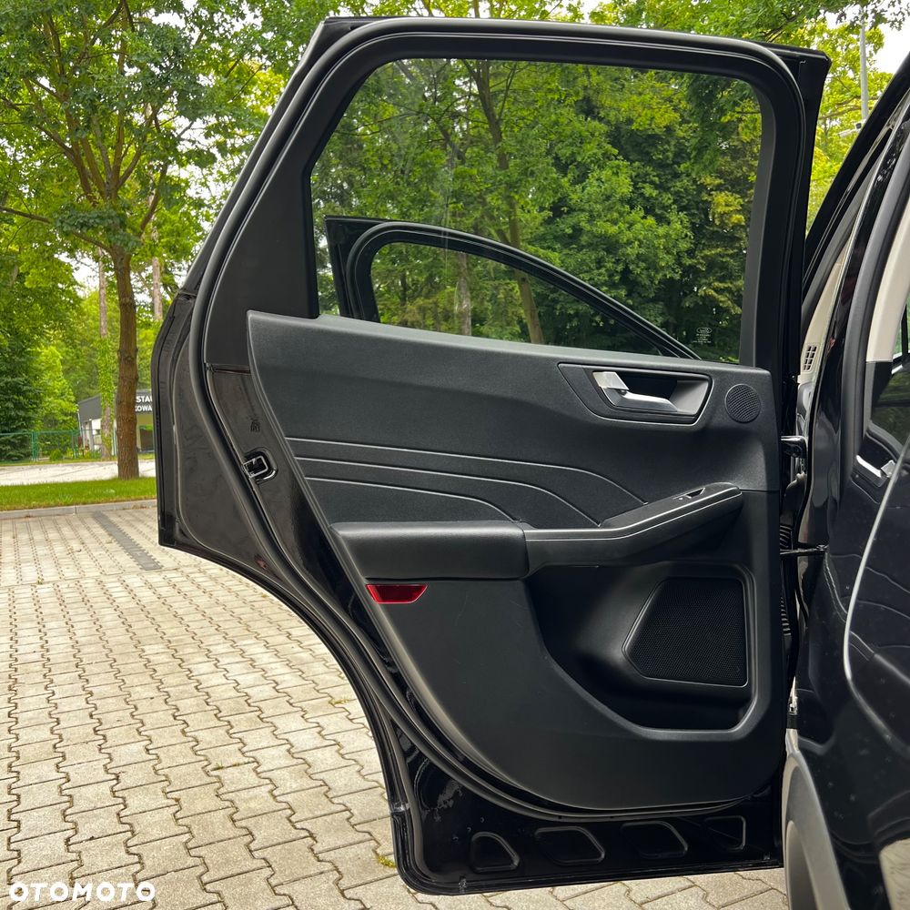 Ford Escape 2.0 EcoBoost AWD Titanium - 26