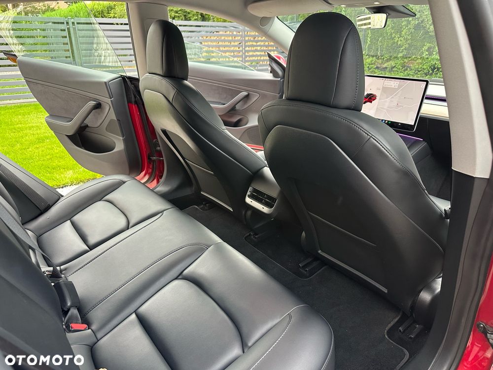 Tesla Model 3 Performance AWD - 16